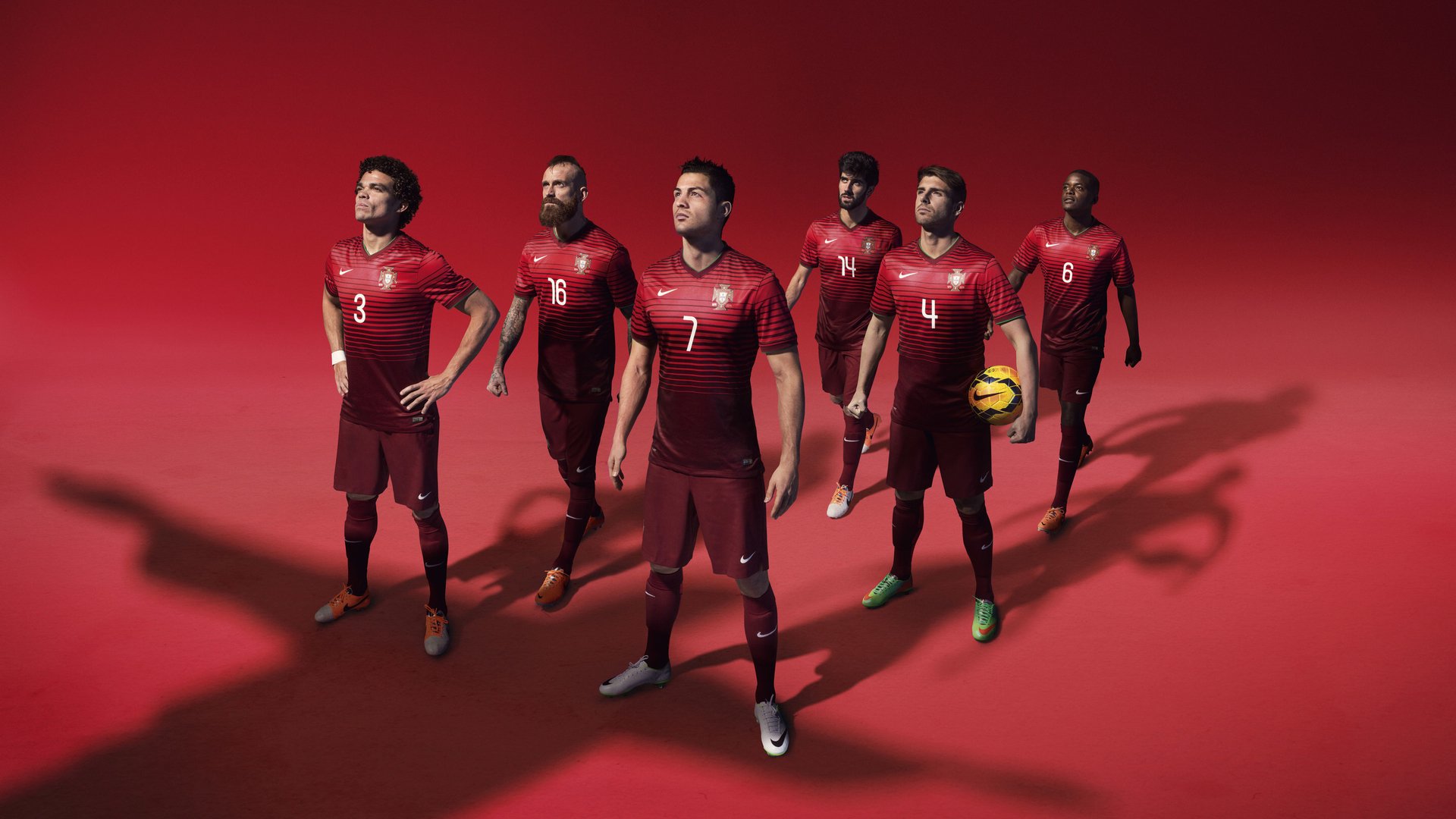 kaiyun体育综合-女足世界杯明星球员慈善活动，女足参加世界杯名单