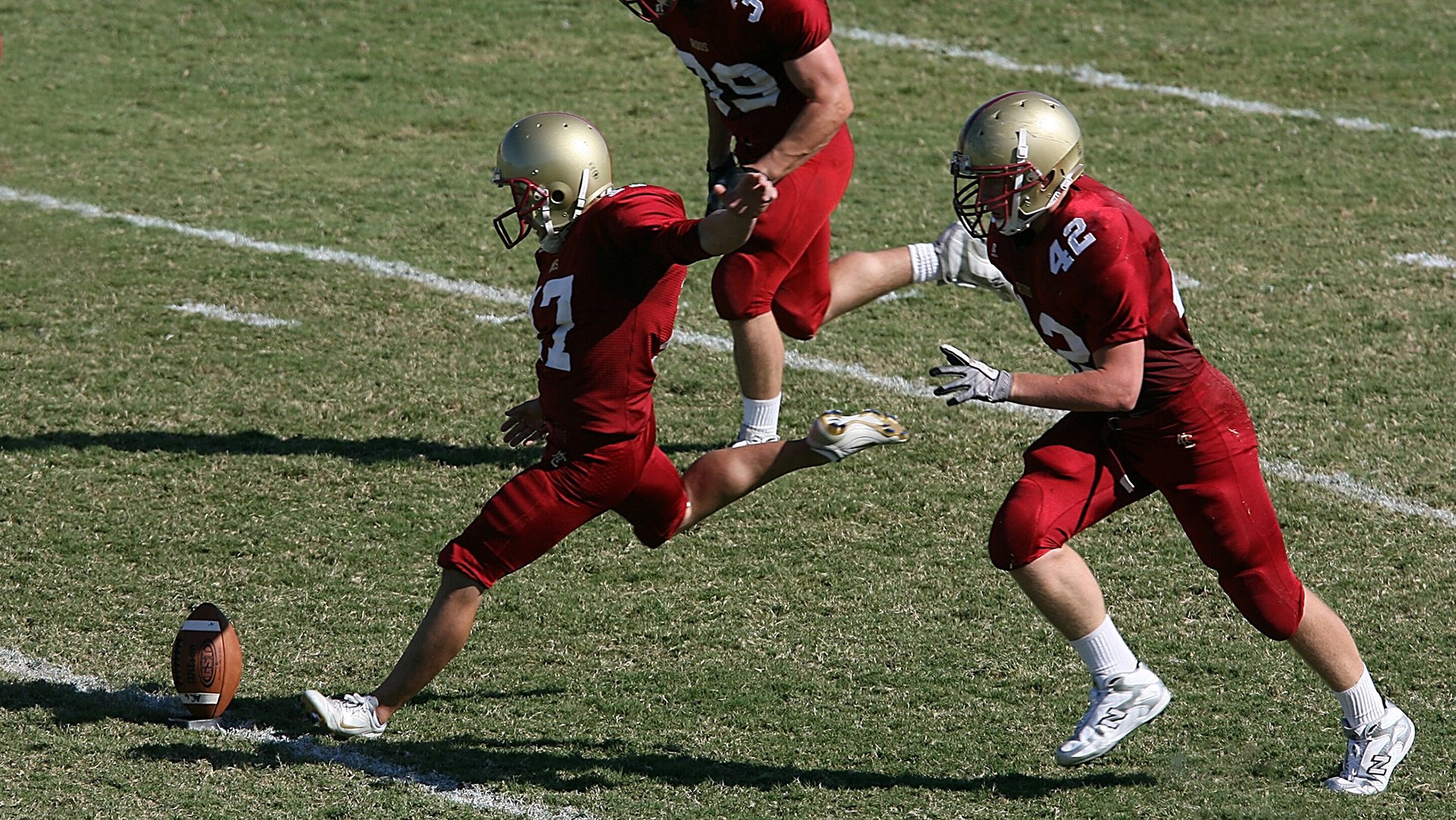 开云-职业联赛加强赛后分析制度形成教练反馈闭环，中国职业联赛存在的问题及其解决方法